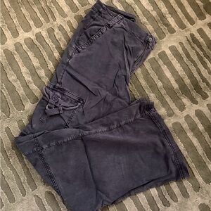 American Eagle Black Wide Leg Cargo Pants Size 12 Long